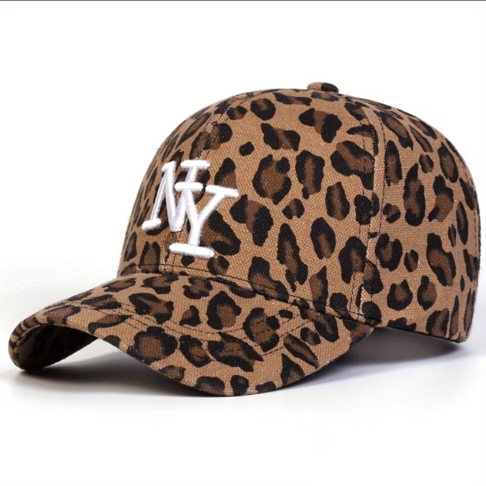 Women’s Leopard Print NY Adjustable Baseball Cap NWT Hat - Picture 2 of 3